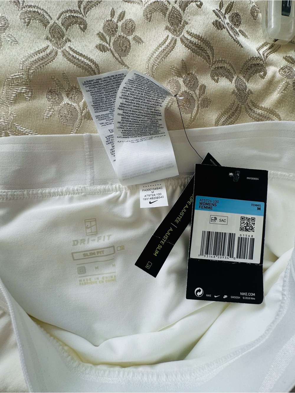 Nike Court Victory Dri-FIT Tennis Skort NWT White/Black Women’s Medium - Picture 5 of 8
